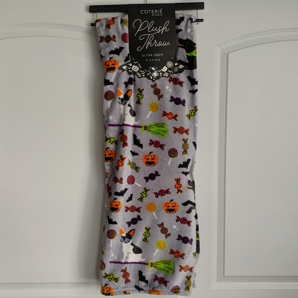 Boston Terrier Frenchie Labrador Halloween Plush Throw Blanket 50"x 70" NWT